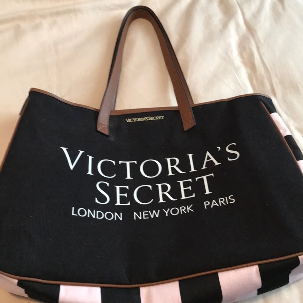 Victoria’s Secret Tote